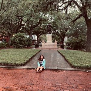 Meet your Posher, Victoria